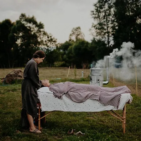 ラグジュアリーテント Szczere Pole *